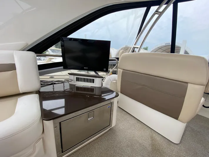 On Beach Time Yacht Photos Pics 