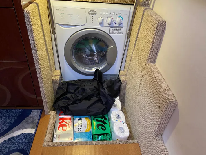 On Beach Time Yacht Photos Pics 