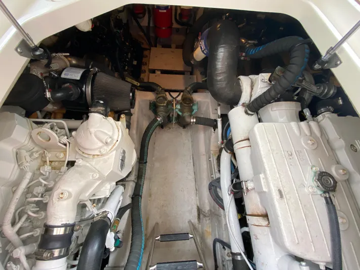 On Beach Time Yacht Photos Pics 