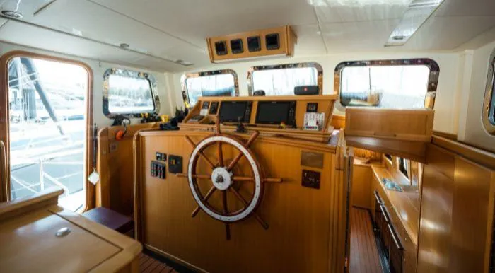 Telstar VI Yacht Photos Pics 