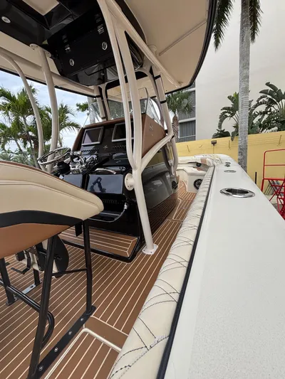 Yacht Photos Pics 2013 Statement 35 Center Console boat with sleek interior and modern design.