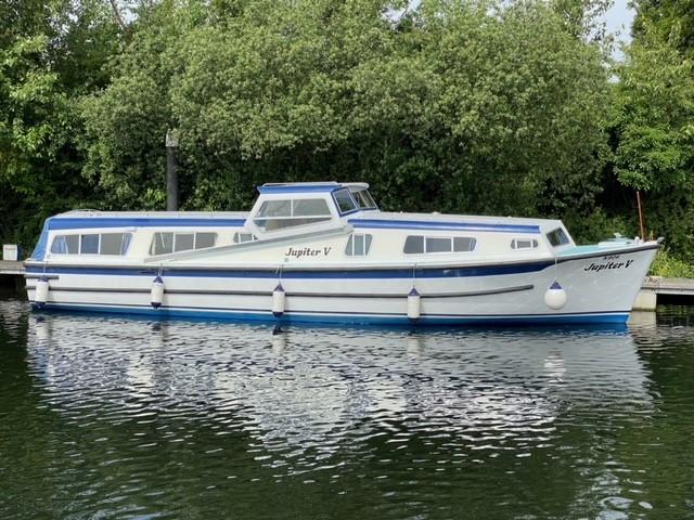 1972 Custom Bourne 40