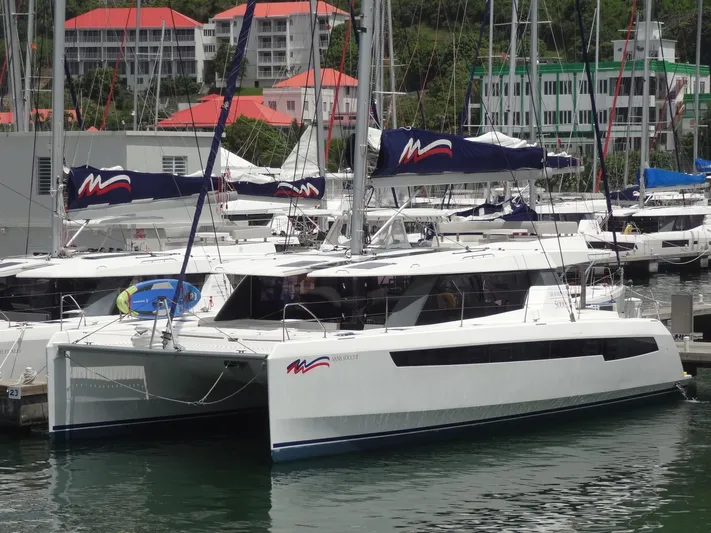 Sans Souci II Yacht Photos Pics 