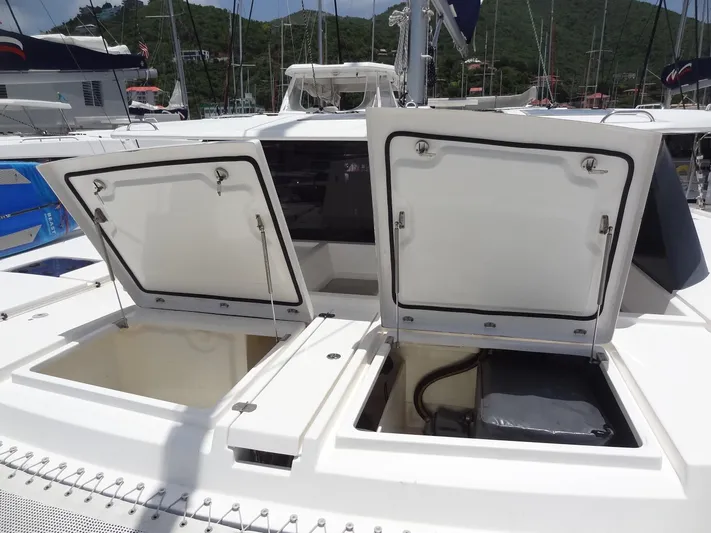 Sans Souci II Yacht Photos Pics 