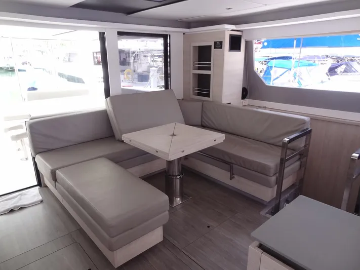 Sans Souci II Yacht Photos Pics 