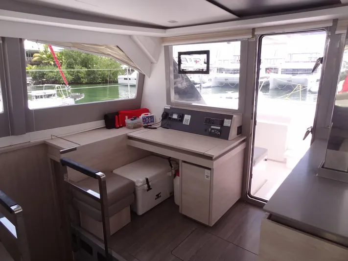 Sans Souci II Yacht Photos Pics 