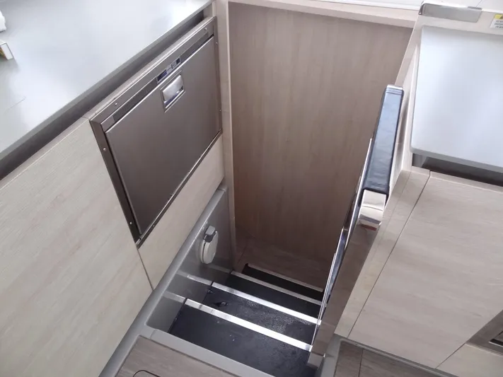 Sans Souci II Yacht Photos Pics 