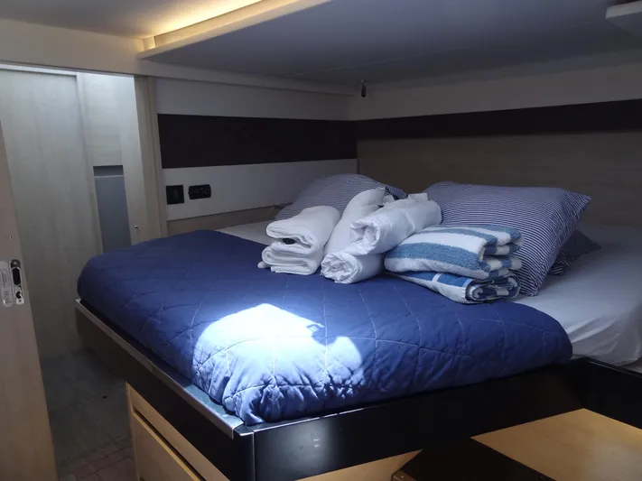 Sans Souci II Yacht Photos Pics 