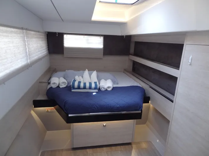 Sans Souci II Yacht Photos Pics 