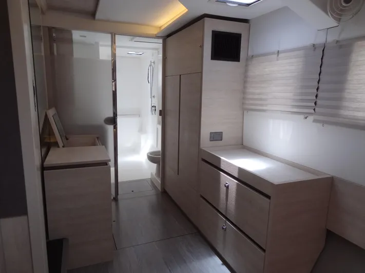 Sans Souci II Yacht Photos Pics 