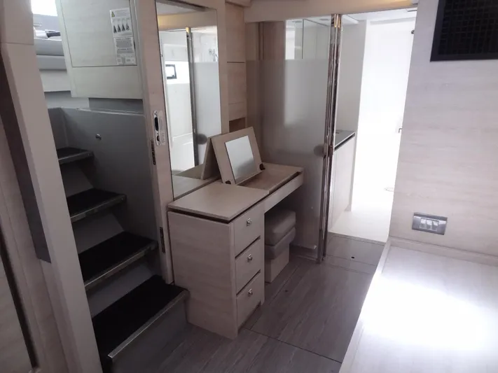 Sans Souci II Yacht Photos Pics 