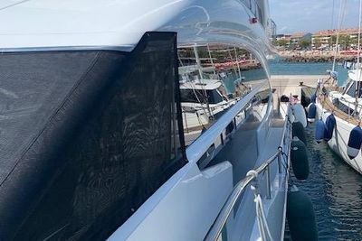 Yacht