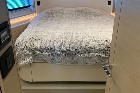 2018 Princess 74 