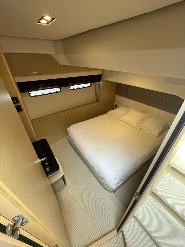2018 Princess 74 