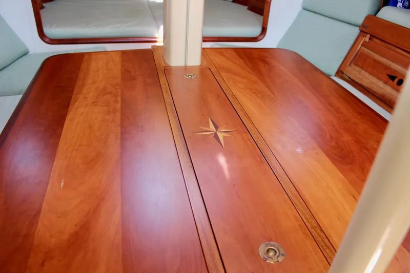 La Vie En Rose Yacht Photos Pics 