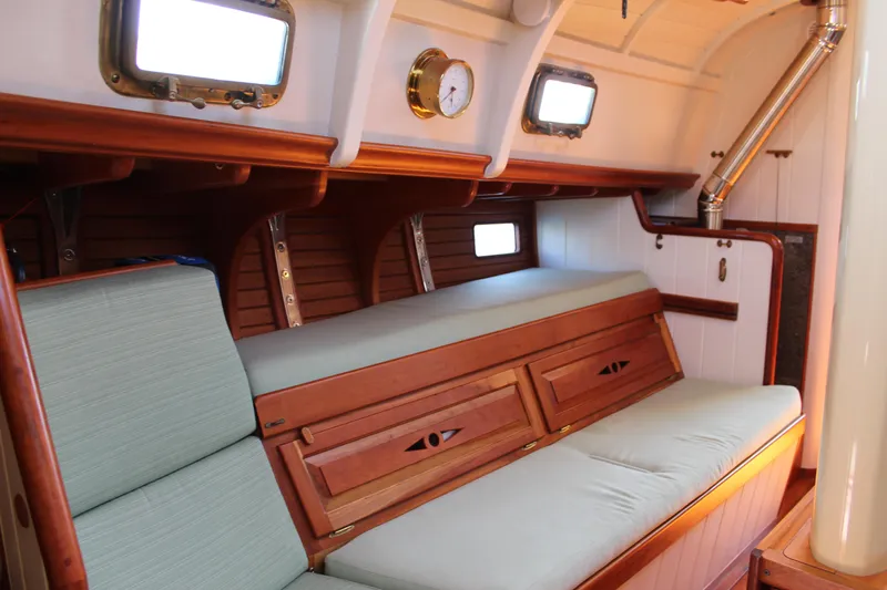 La Vie En Rose Yacht Photos Pics 