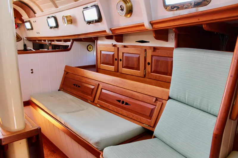 La Vie En Rose Yacht Photos Pics 