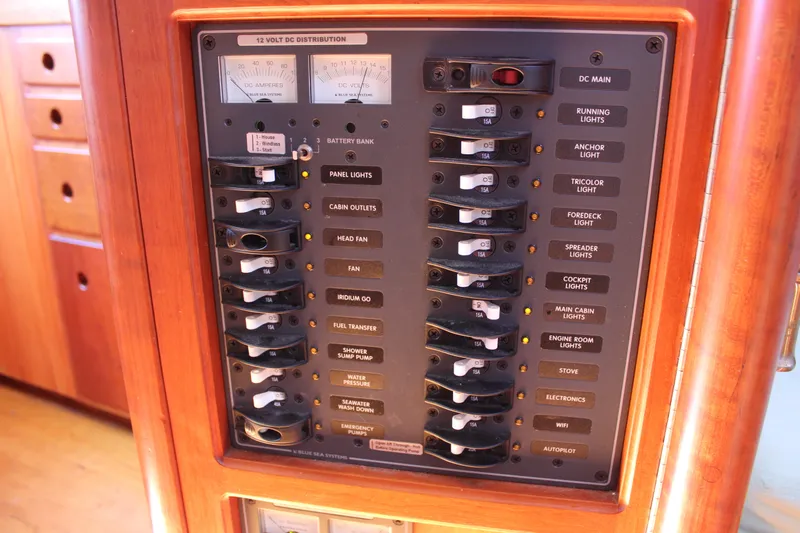 La Vie En Rose Yacht Photos Pics 