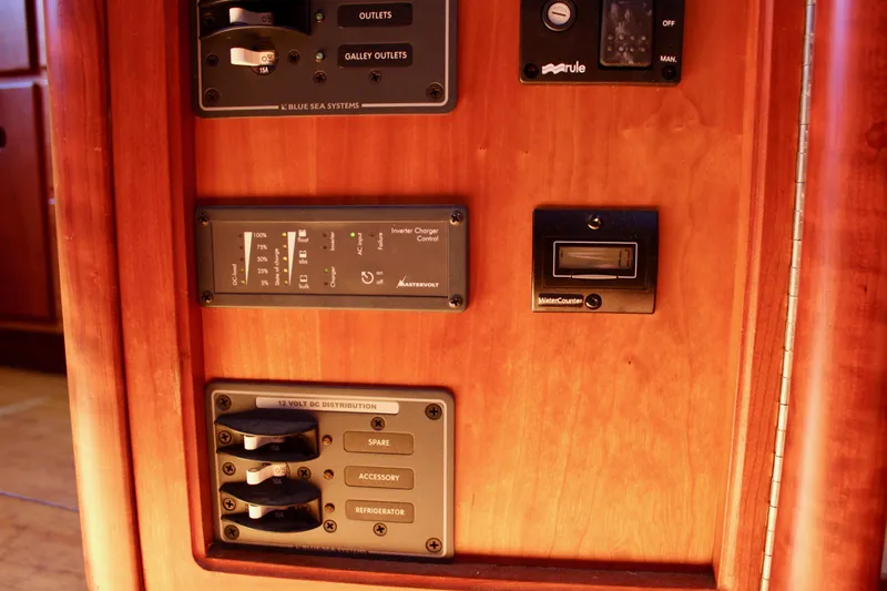 La Vie En Rose Yacht Photos Pics 