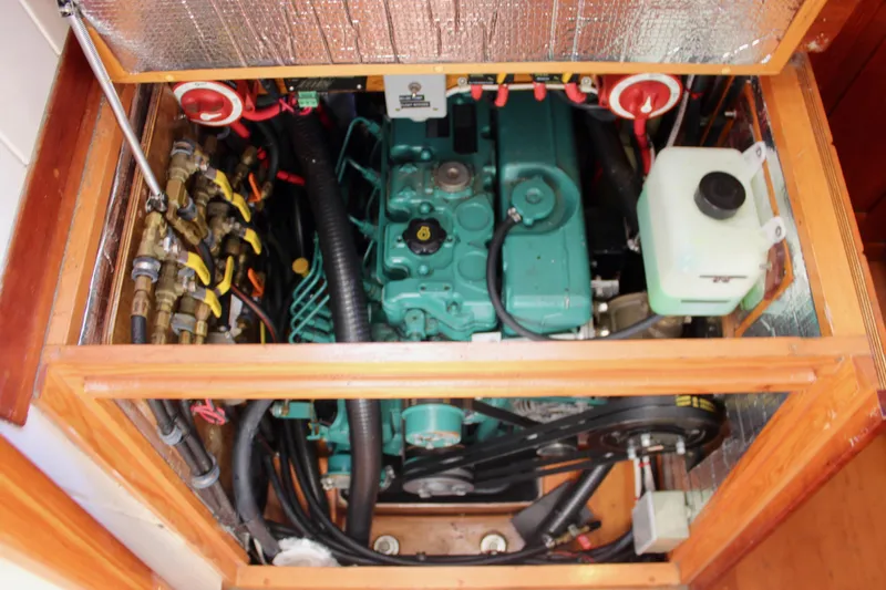 La Vie En Rose Yacht Photos Pics 