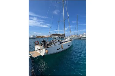 2019 Dufour 390 Grand Large