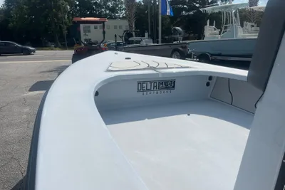 Delta Boatworks D18
