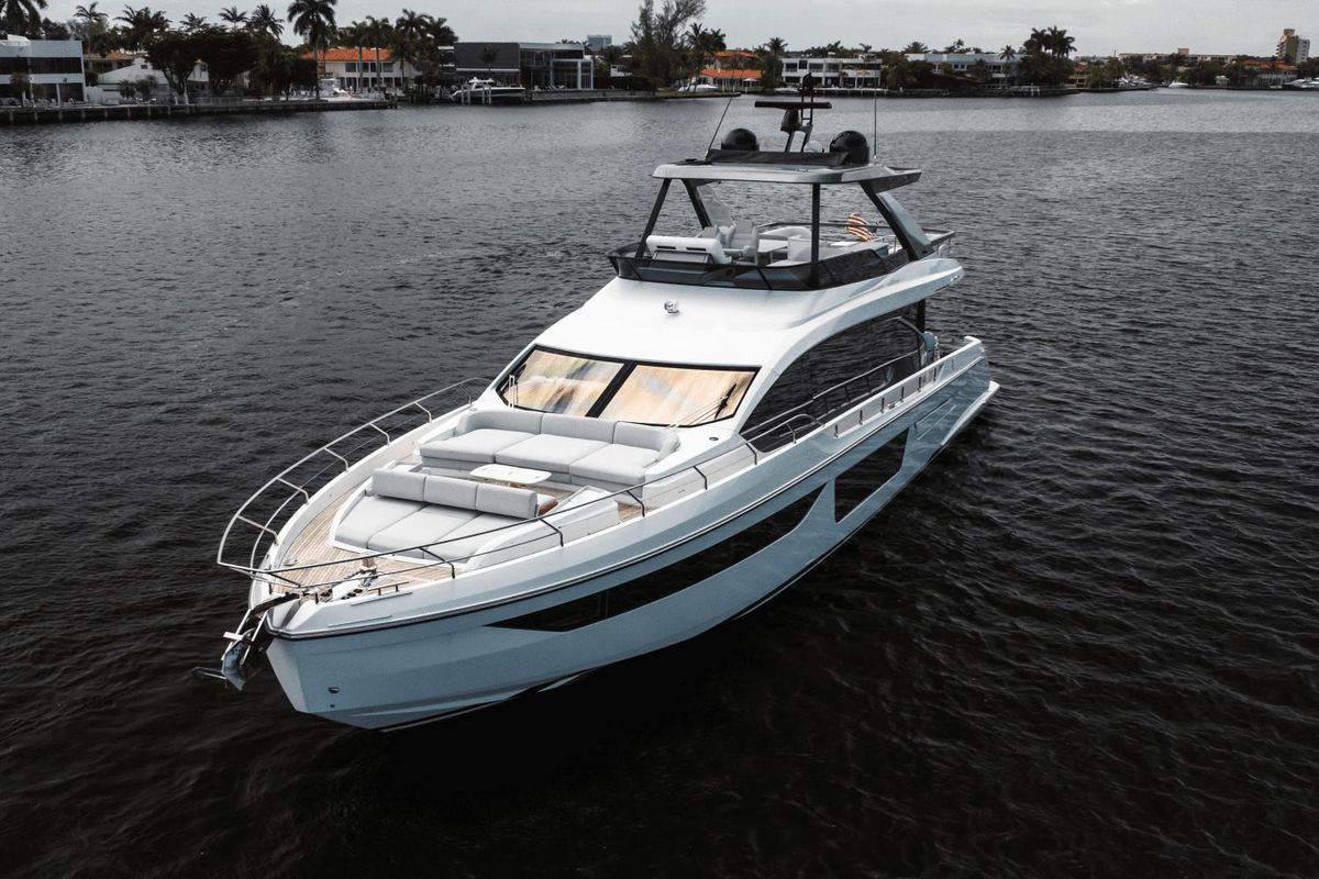 2023 Azimut 68 