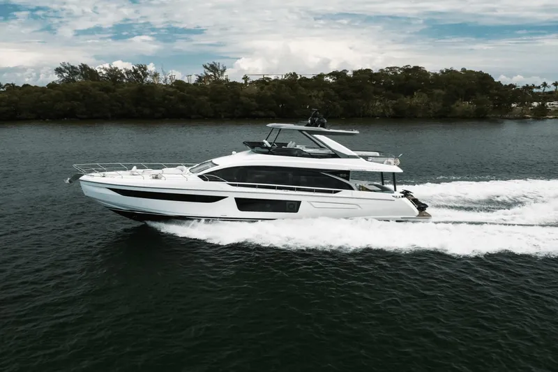 Sea Teaser Yacht Photos Pics 