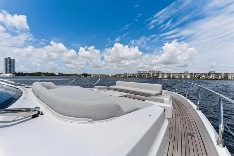 Sea Teaser Yacht Photos Pics 