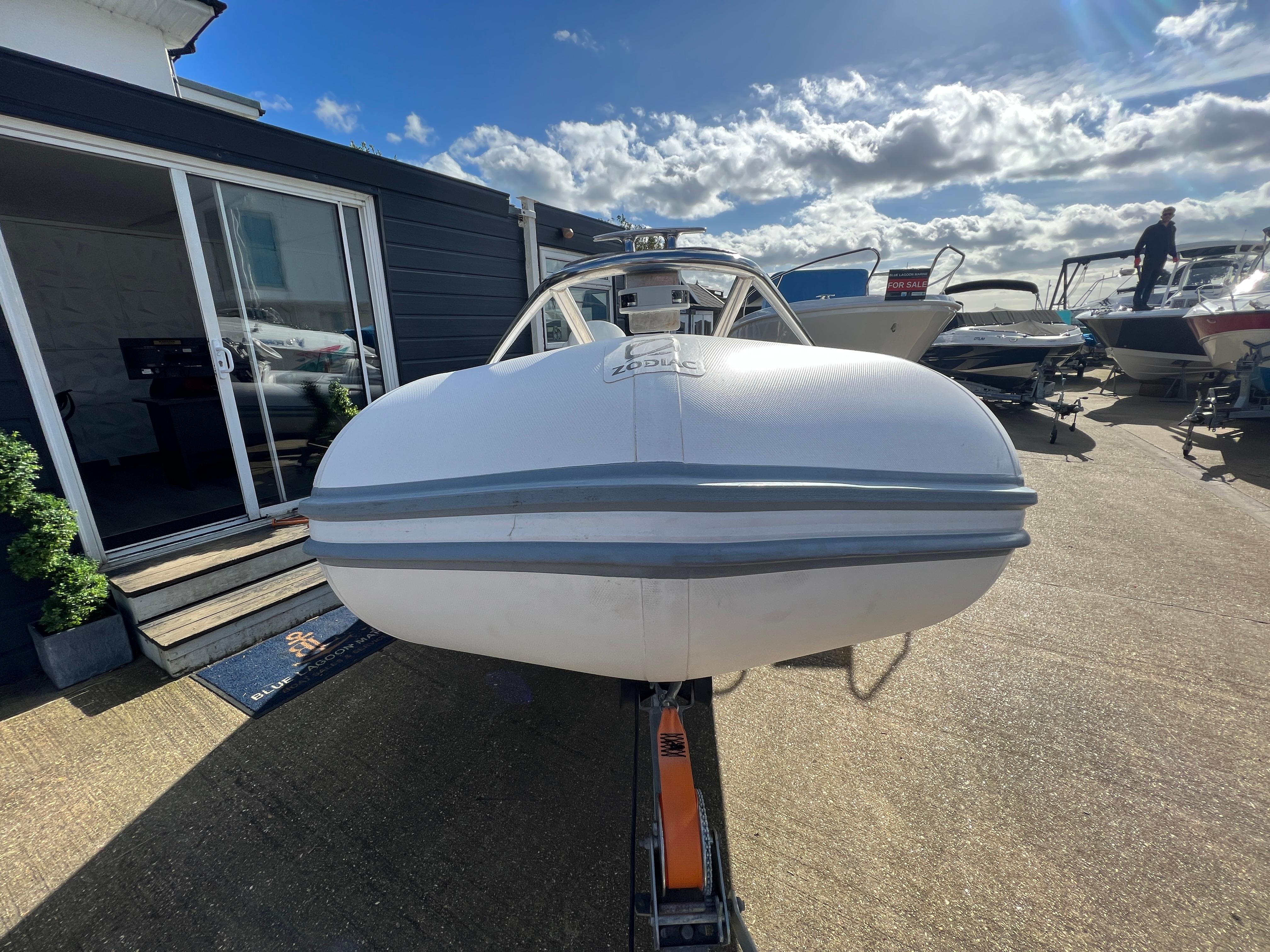 2005 Zodiac Yachtline Deluxe 420 Rigid Inflatable Boats (RIB) for sale -  YachtWorld