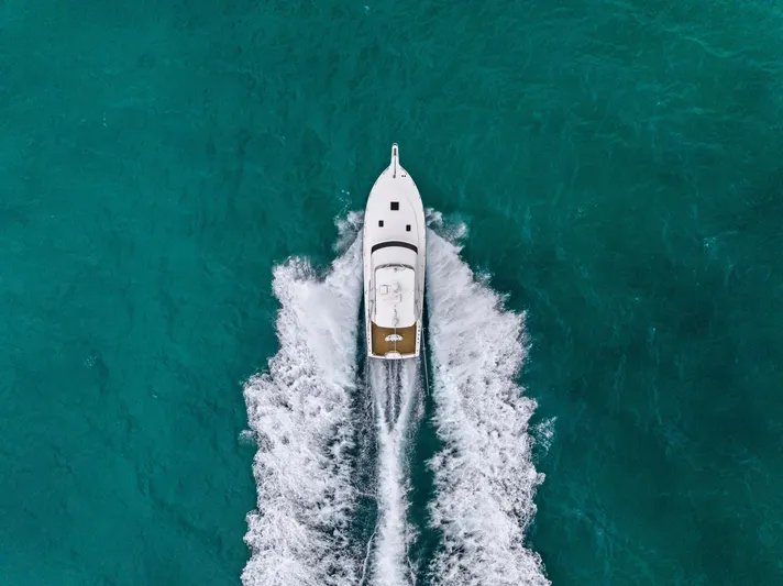 Kelly Lynn Yacht Photos Pics 