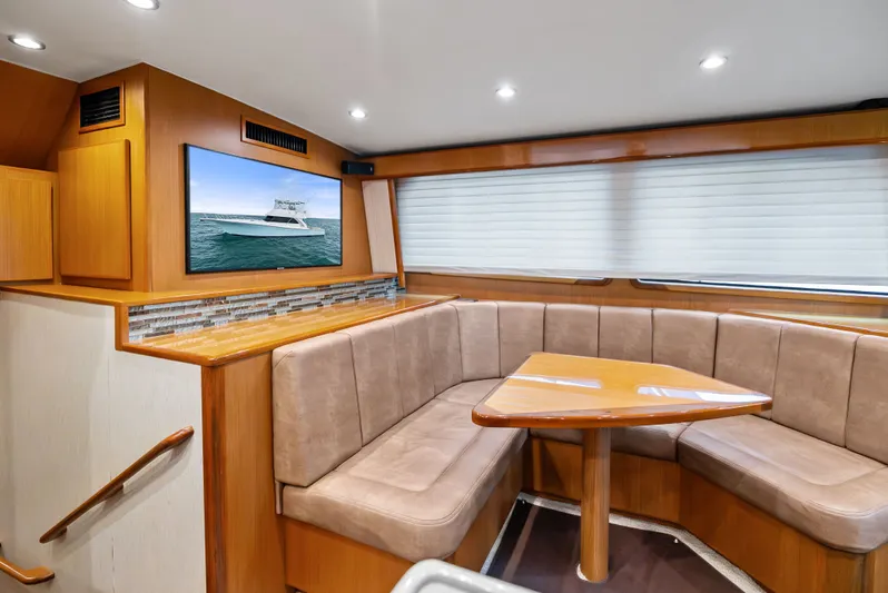 Kelly Lynn Yacht Photos Pics 