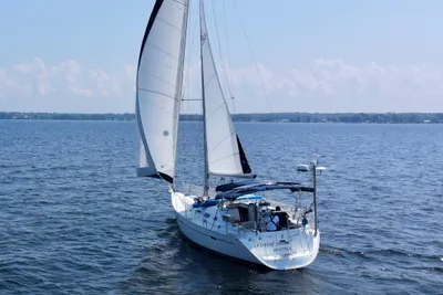 Beneteau Oceanis Clipper 393
