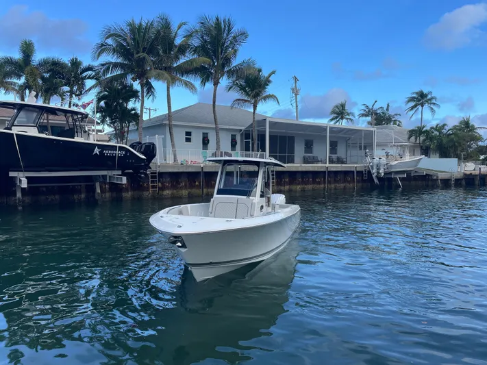  Yacht Photos Pics 2025 Pursuit 288 S - Image 6