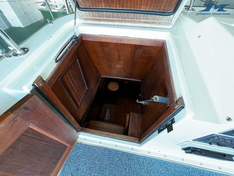 1986 Hatteras 53 Extended Deckhouse Motor Yacht