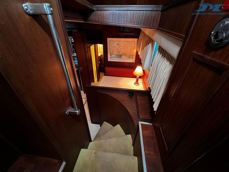 1986 Hatteras 53 Extended Deckhouse Motor Yacht