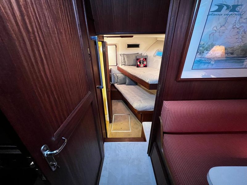 1986 Hatteras 53 Extended Deckhouse Motor Yacht