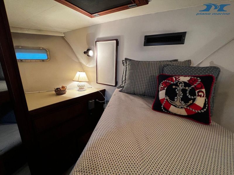 1986 Hatteras 53 Extended Deckhouse Motor Yacht