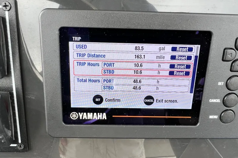 Happy Hours Yacht Photos Pics Yamaha display showing trip data for 2023 Pursuit S 268 Sport boat.