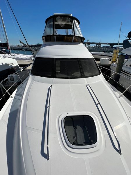 2007 Sea Ray Sedan Bridge
