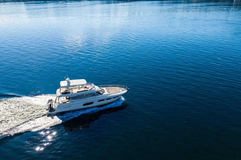 Luna Maris Yacht Photos Pics Luxury yacht Prestige 550 cruising on calm blue waters, 2016 model.