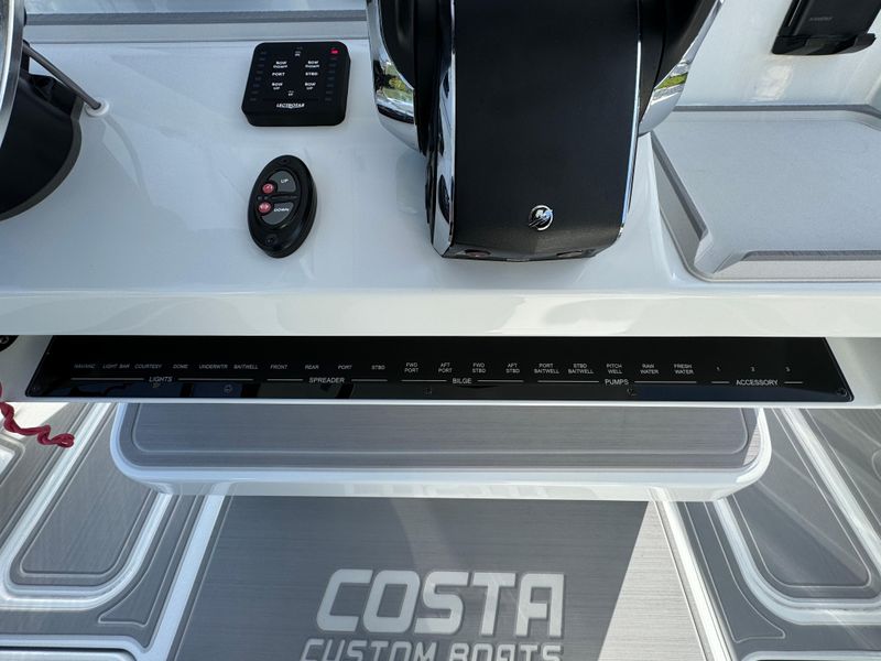 2022 Costa Custom Boats 264 HB