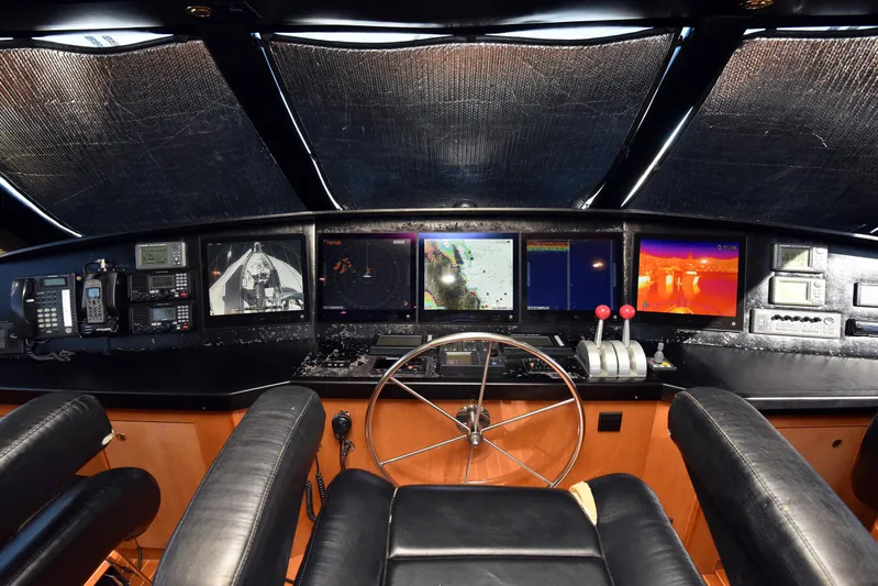 Bella Betty Yacht Photos Pics 