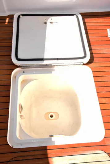 Bella Betty Yacht Photos Pics 