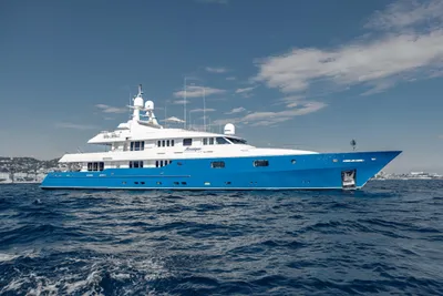 2002 Turquoise Full Displacement