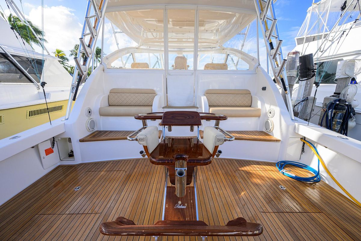 2015 Viking 52 