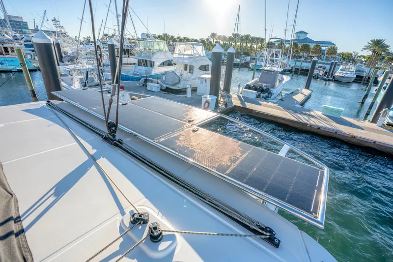 Sogno Yacht Photos Pics 