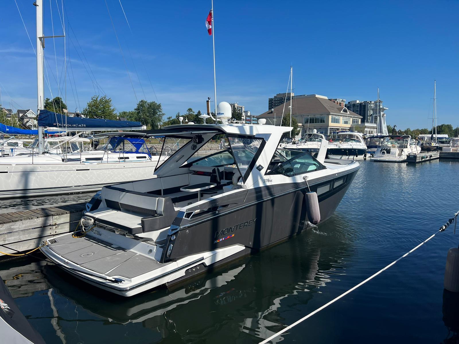 2017-monterey-378-se-cruiser-for-sale-yachtworld