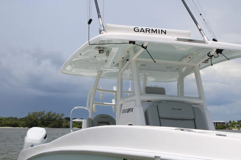  Yacht Photos Pics 2023 Twin Vee - Hard top/Garmin