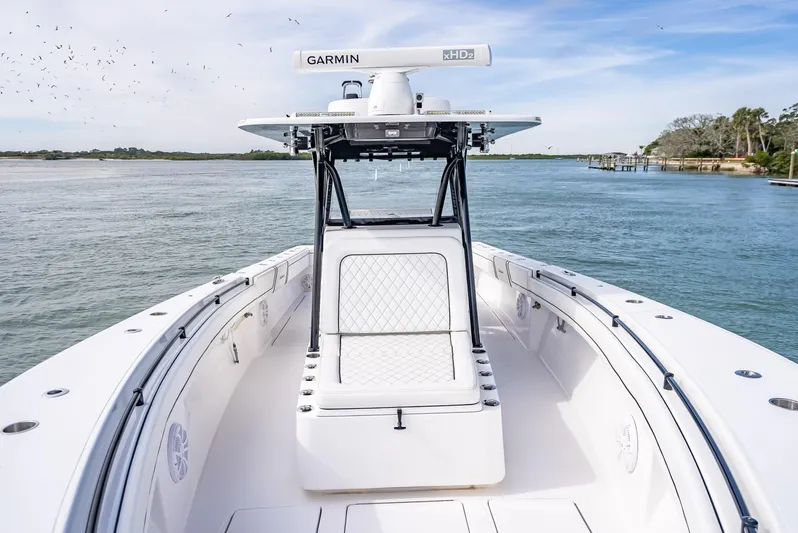 Yacht Photos Pics 2020 SeaHunter 35 Tournament boat on calm waters with Garmin radar.